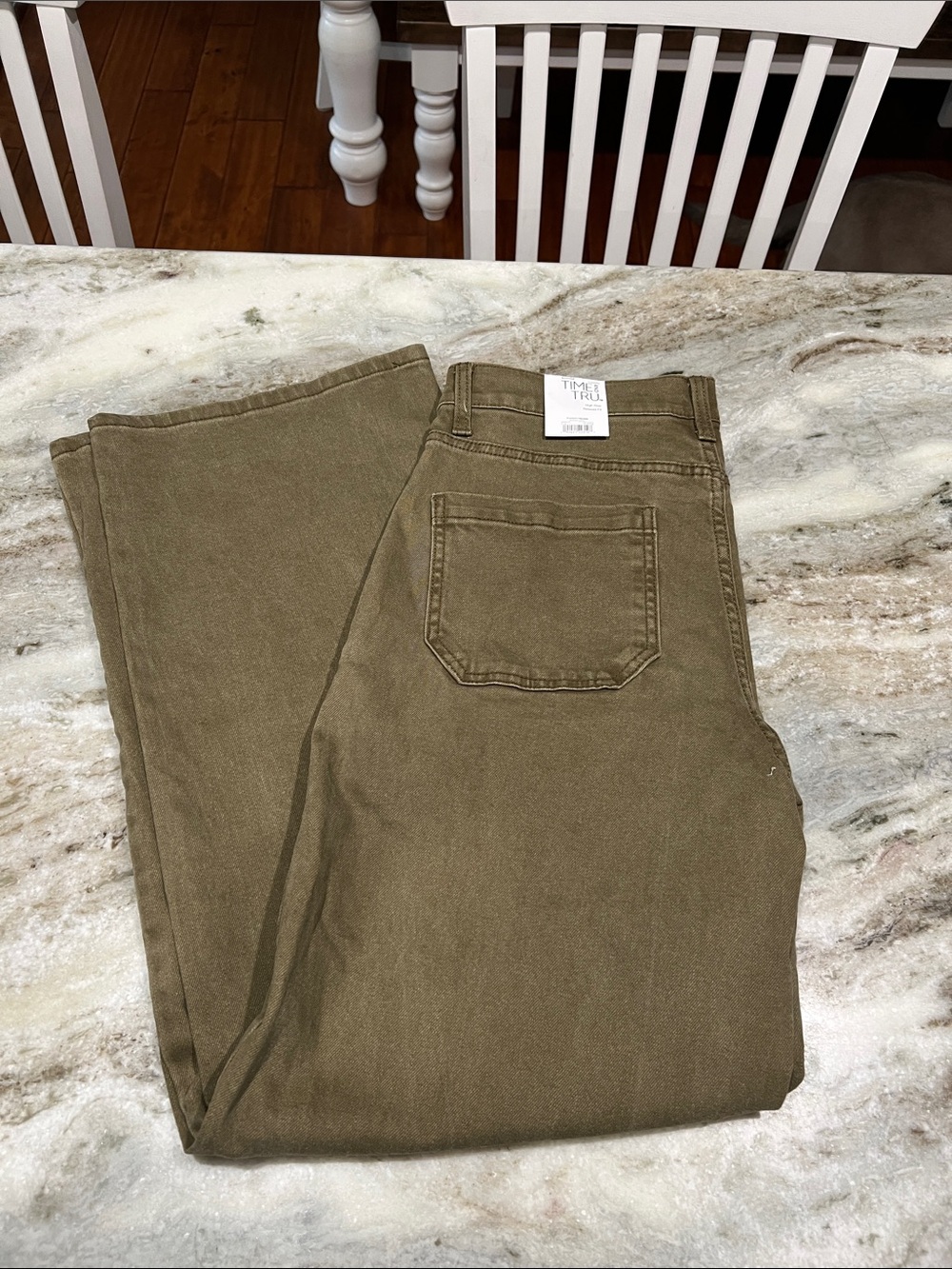 Women’s Olive Green Casual Pants